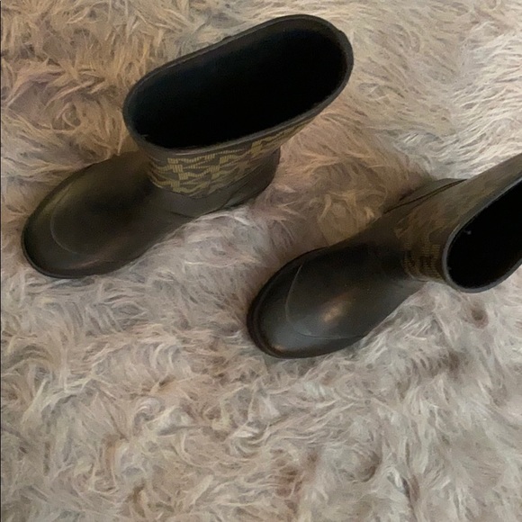 Authentic Michael Kors Rain Boots - Picture 3 of 4
